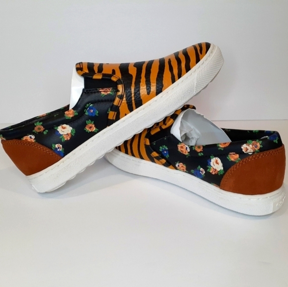 Coach women Tiger King shoes - Picture 3 of 5